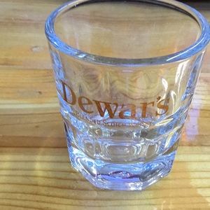 One Scotch whiskey Glass